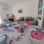 Dreaming Sorrento Suites